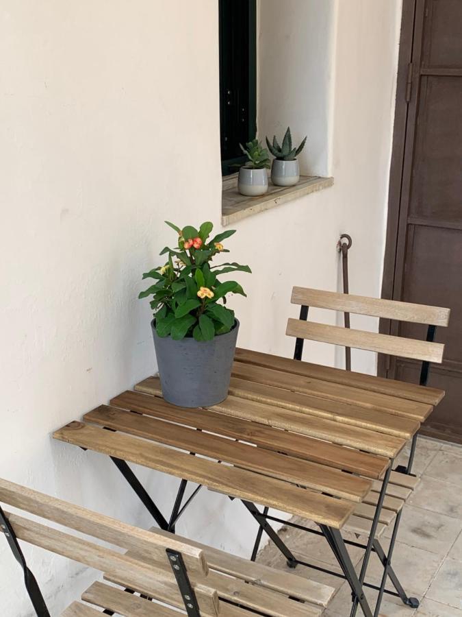 Mita Apartments Catania Bagian luar foto